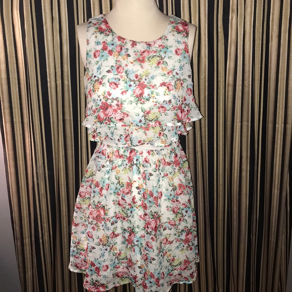 Flowing floral summer dress